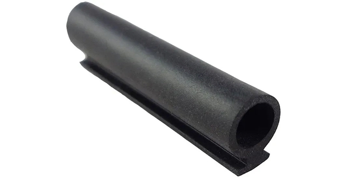 The surface of EPDM extruded products is not smooth